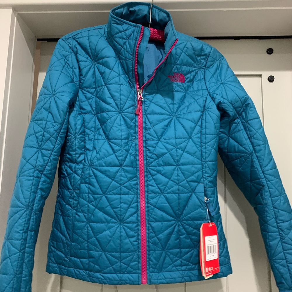 NWT The NorthFace Jacket Size Adult Small Womens